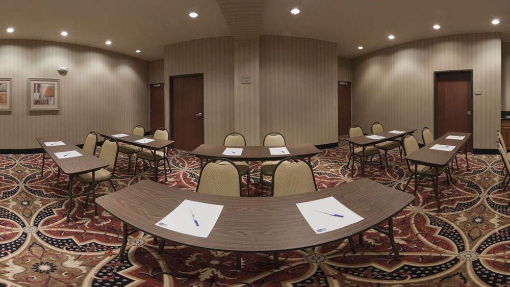 Holiday Inn Express Hotel And Suites Corsicana I-45 By Ihg Extérieur photo