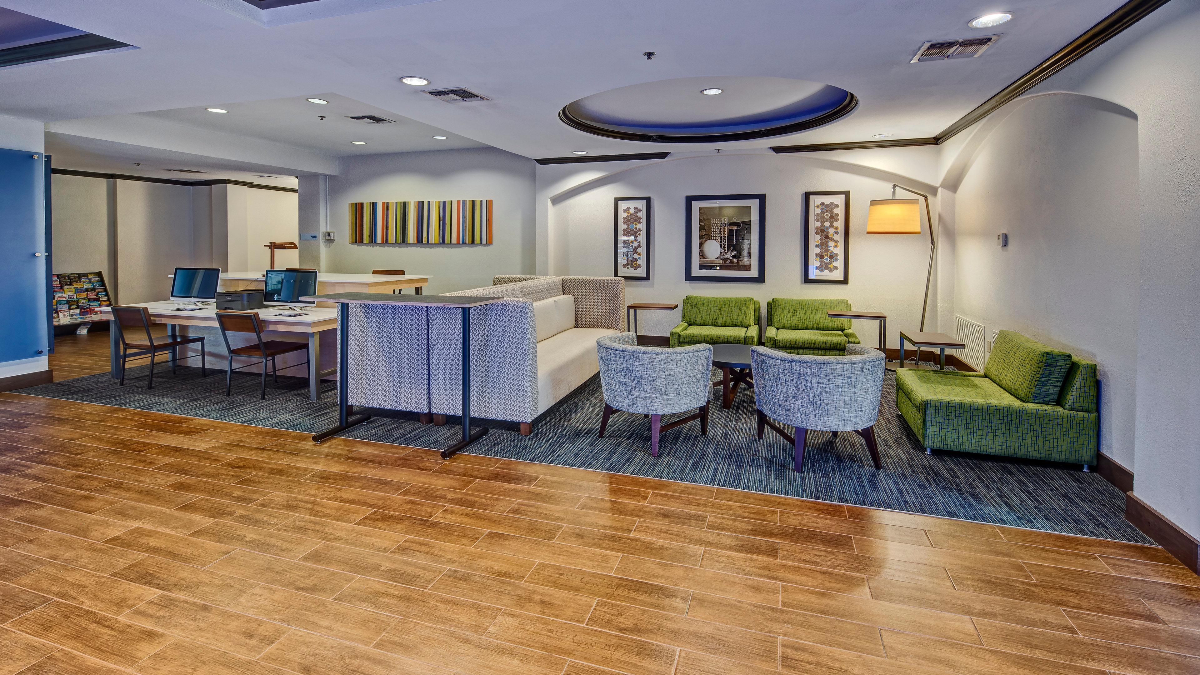 Holiday Inn Express Hotel And Suites Corsicana I-45 By Ihg Extérieur photo